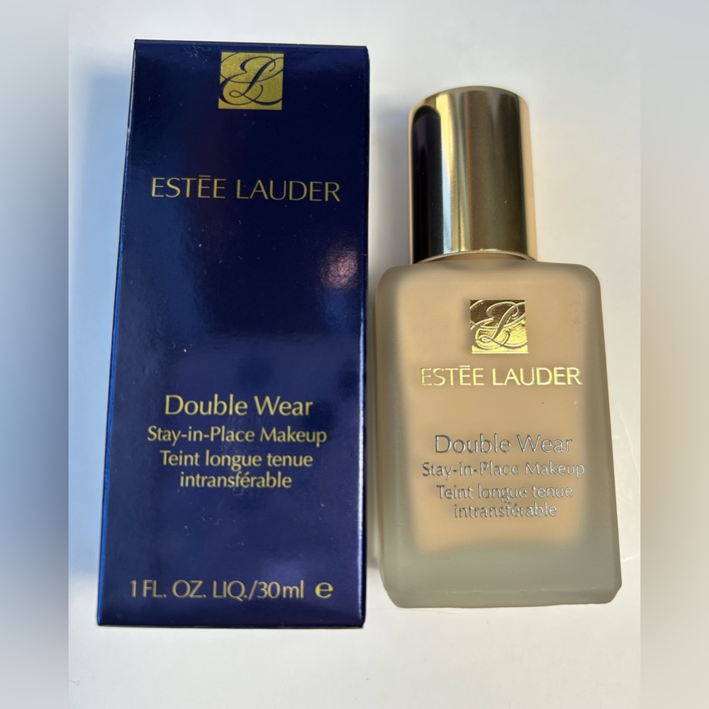 NWT🌷(#1W1) Estée Lauder Double Wear Stay-In-Place Longwear Matte Foundation